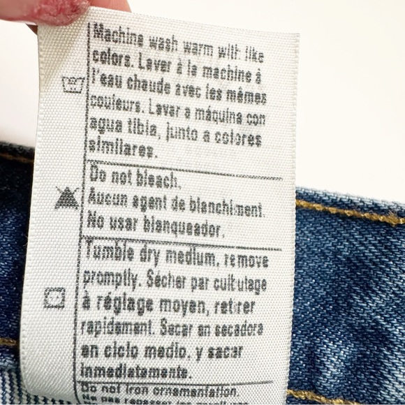 Carhartt Medium Wash Relaxed Fit Jeans 46x32 - Picture 7 of 7